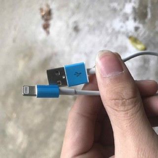 CÁP SẠC IPHONE NGẮN 20CM - 000415