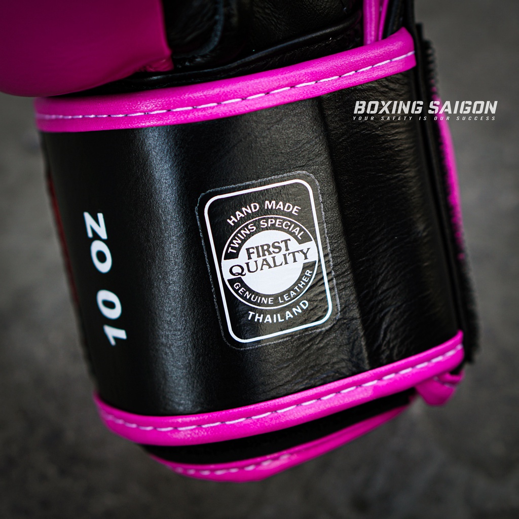 Găng tay Boxing Muay Thai Twins FBGV-50 Wolf - Dark Pink