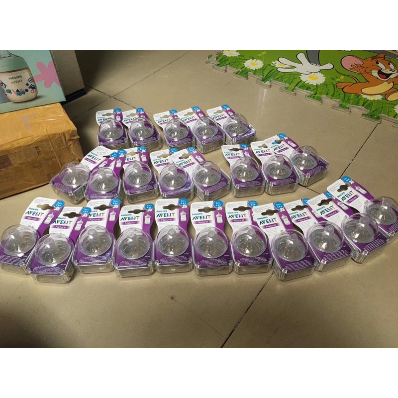 NÚM  AVENT size 1,2,3,4 , 5, y mẫu mới , mẫu cũ