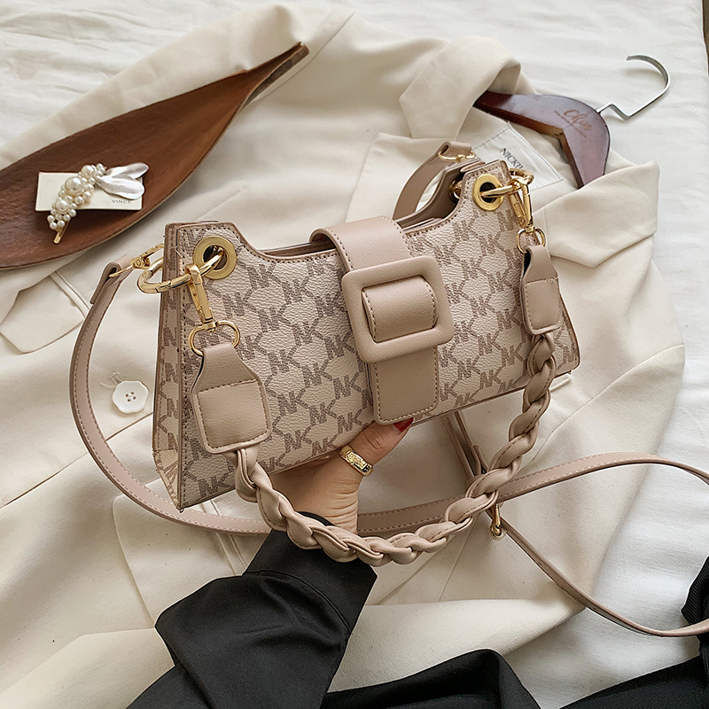 Túi xách đeo chéo IELGY thời trang dành cho nữ