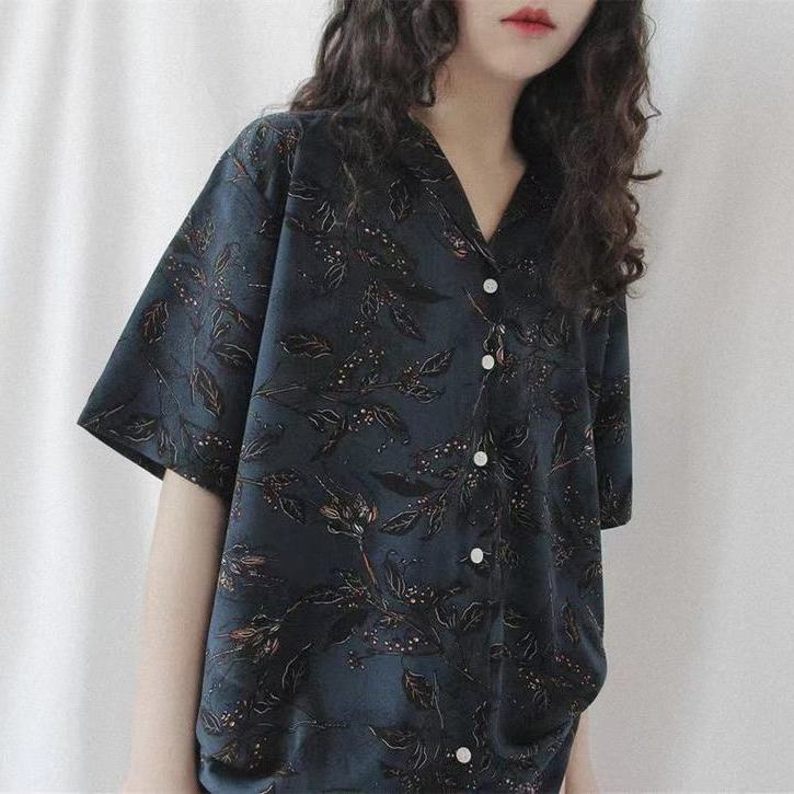 Áo Sơ Mi Ngắn Tay Dáng Rộng In Họa Tiết Retro Cá Tính Theo Phong Cách Hongkong Dành Cho Nữ