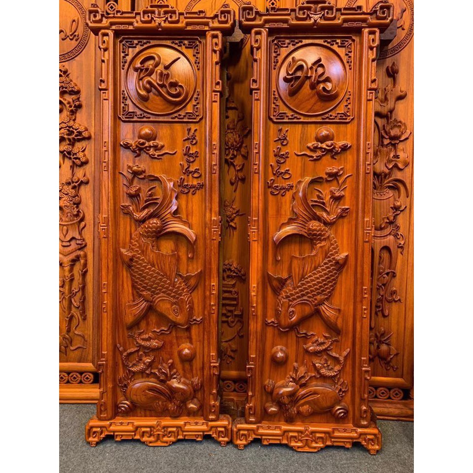 Tranh Cá Chép Lý Ngư Vọng Nguyệt Gỗ Hương 107x37Cm