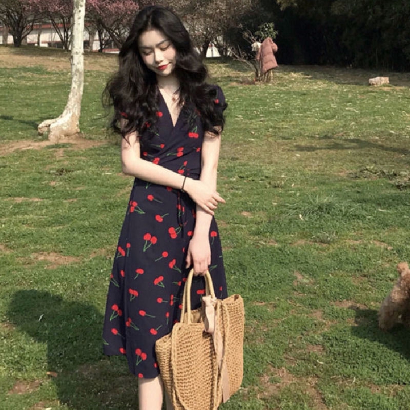 Đầm Tay Ngắn Cổ Chữ V Hoạ Tiết Hoa Thiết Kế Dáng Rộng Xinh Xắn Thoải Mái