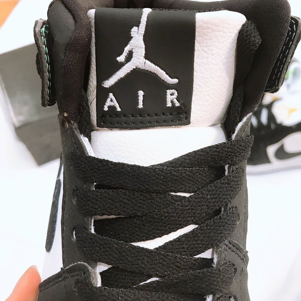 𝐆𝐢à𝐲 𝐉𝐨𝐫𝐝𝐚𝐧 𝐏𝐚𝐧𝐝𝐚 ⚡️𝕮ự𝖈 𝖈𝖍ấ𝖙⚡️ Giày thể thao 𝐉𝐨𝐫𝐝𝐚𝐧 cổ cao đen trắng nam nữ hàng cao cấp | BigBuy360 - bigbuy360.vn