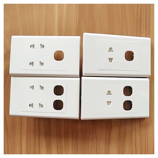 Ổ cắm với mặt lỗ công tắc tròn LiOA - Dòng SE18 Chính hãng