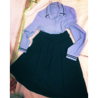 Thanh lý tủ đồ : áo sơ mi kiểu& chân váy UNIQLO