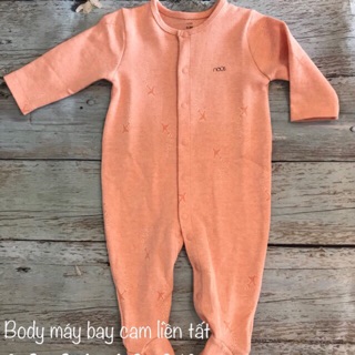 Body nous có bàn cam máy bay