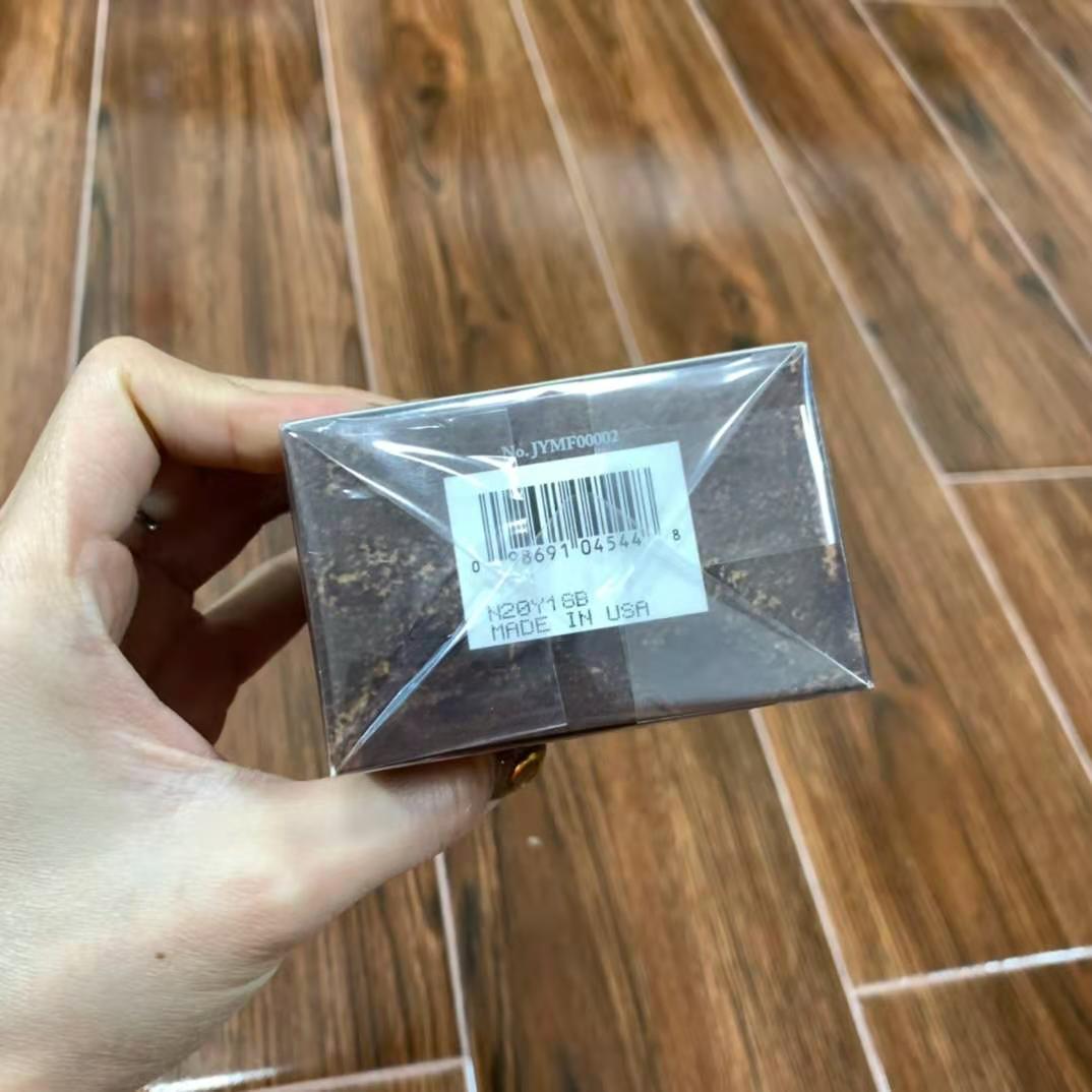 SASA ❤  JUICY COUTURE (Hàng Mới Về) Kem Dưỡng Da Có Chữ Tiếng Anh Dung Tích 100ml Dành Cho Nam | BigBuy360 - bigbuy360.vn