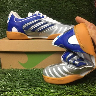 Giày Đá Bóng Futsal WB