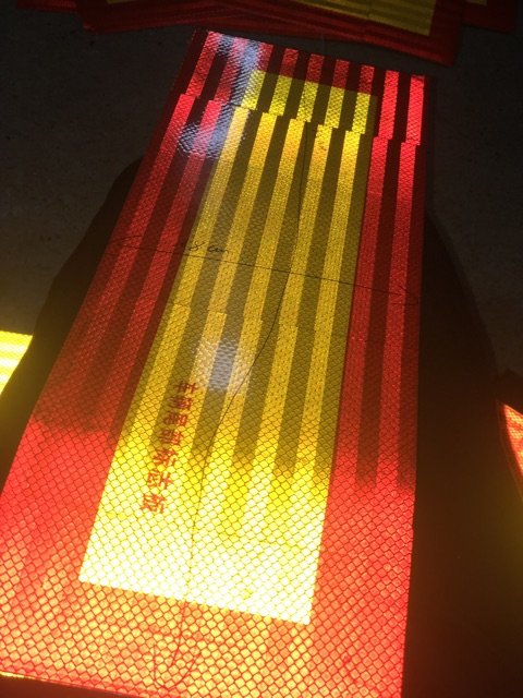 Sản phẩm gia đình làm: phản quang tấm to