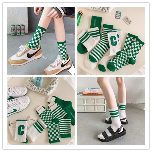 Cod Qipin Vớ Thể Thao Ống Dài Vải Cotton Mềm Thoáng Khí Dòng Màu Xanh Lá Đơn Giản Phong Cách Hàn Quốc Cho Nam Và Nữ