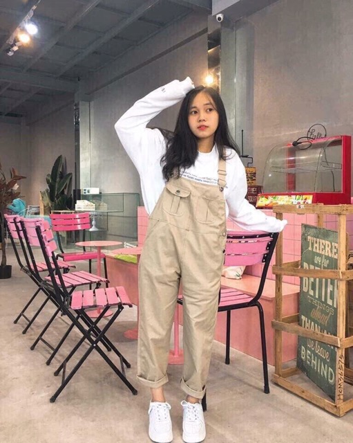 Yếm baggy kaki 😘😘😘 | BigBuy360 - bigbuy360.vn