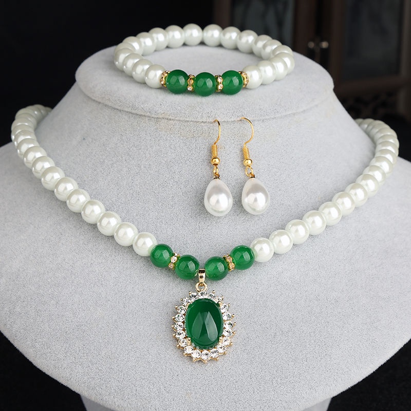 Vòng cổ Ba Mảnh Đính Ngọc Trai Nhân Tạo Đơn Giản Phiên Bản Hàn Quốc Cho Phụ Nữ Trung Niên Và Người Lớn Tuổi Gửi Quà Tặng Ngày Của Mẹ