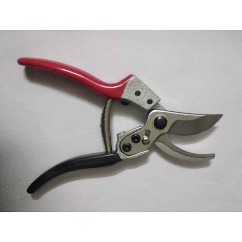 Kéo cắt cành Nhật Japan lưỡi thép SK-5 siêu bền - siêu sắc - Chốt khóa tự động bật mở tiện tích khi sử dụng