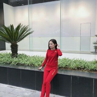 Com bo Bộ nữ và áo giữ nhiệt nữ