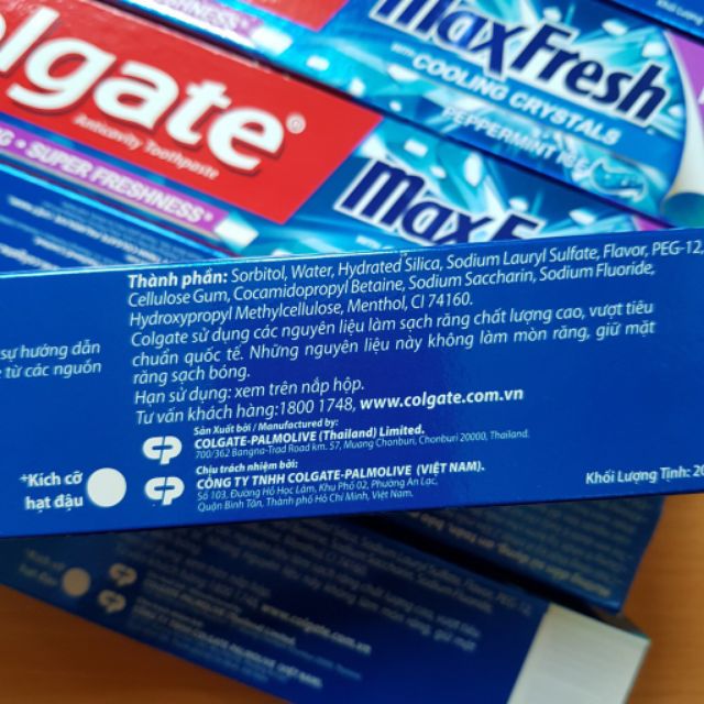 Kem Đánh Răng Colgate MaxFresh Cool Menthol 180g