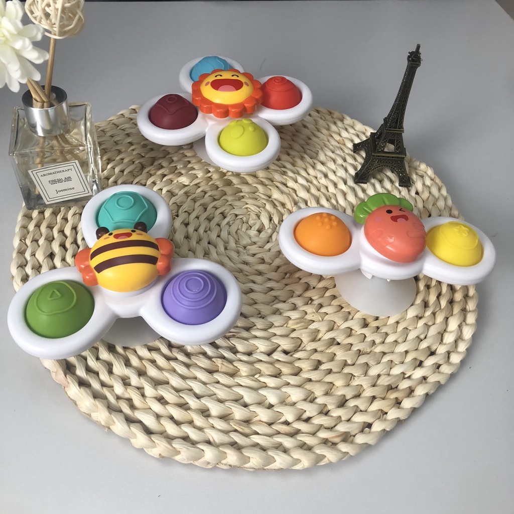 Đồ chơi set 3 con quay Spinner top dán tường cho bé với thiết kế độc đáo và vui nhộn