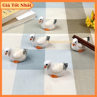 Gác đũa gốm sứ hình thiên nga phụ kiện bàn ăn