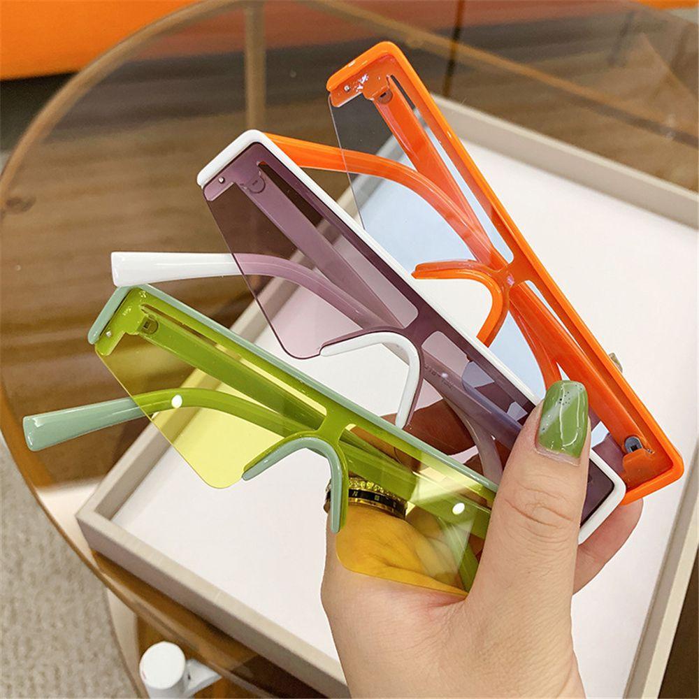 Kính Mát Thể Thao Thời Trang Cho Bé