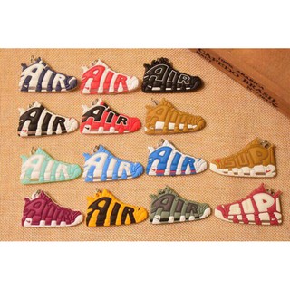 Móc khóa sneaker