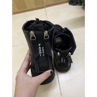 Pass boots giày bốt đen size 40 new 100%
