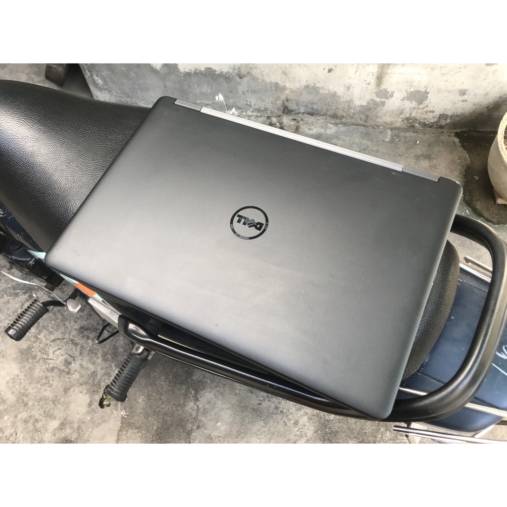 Máy tính laptop Dell E5550