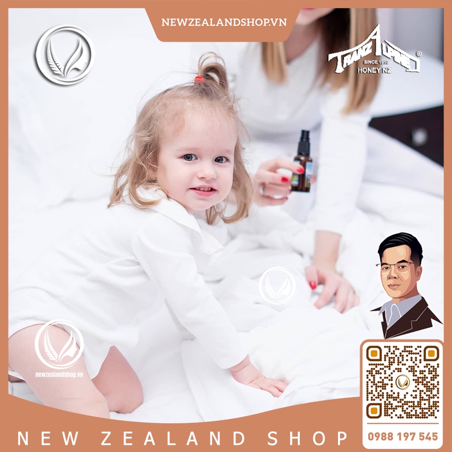 Xịt họng keo ong TranzAlpineHoney Organic Propolis Throat Spray With Manuka Honey MG550+