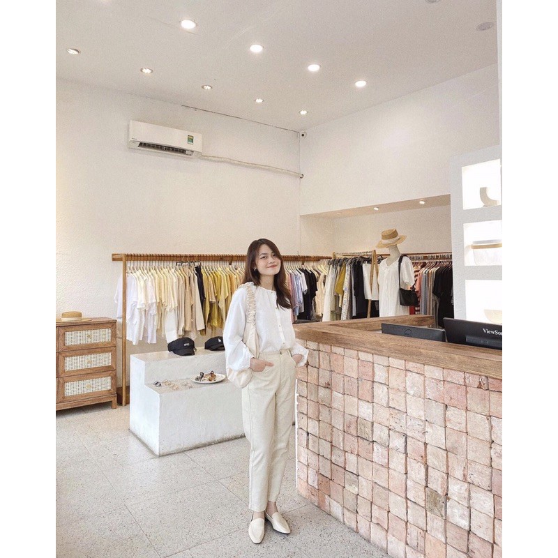 Set áo nút vintage kèm quần suông kaki