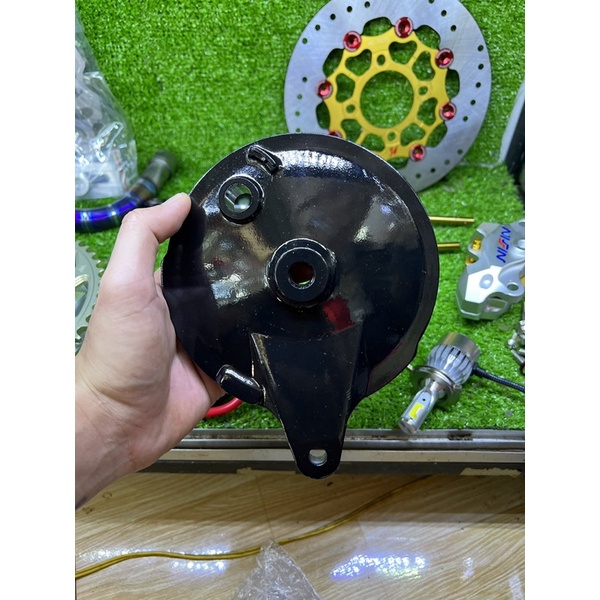 pat má đùm cho sirius ex2010 đen bạc