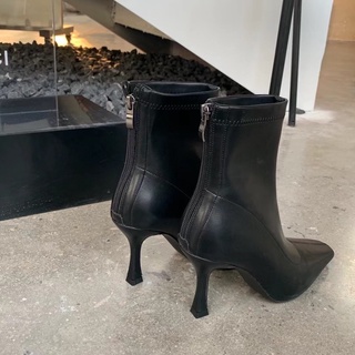 Boot cổ ngắn gót nhọn da mềm cao 7p