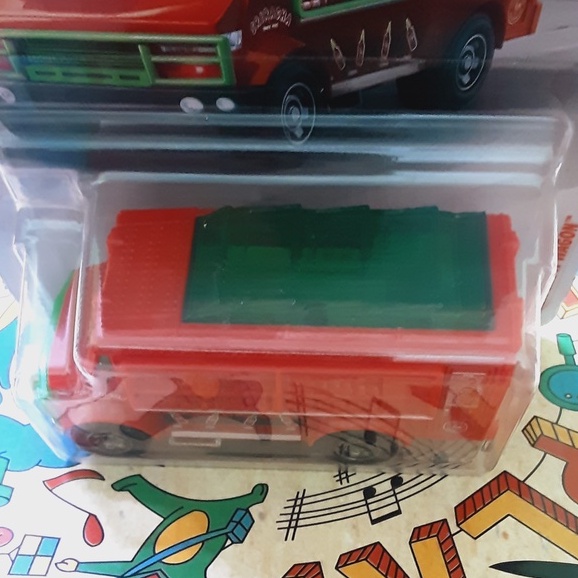 Xe mô hình Matchbox Chow Mobile