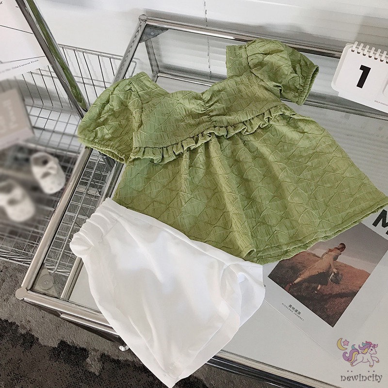 Set Đồ 2 Món Áo Tay Ngắn Cổ Vuông + Quần Short Phong Cách Hàn Quốc Cho Bé Gái