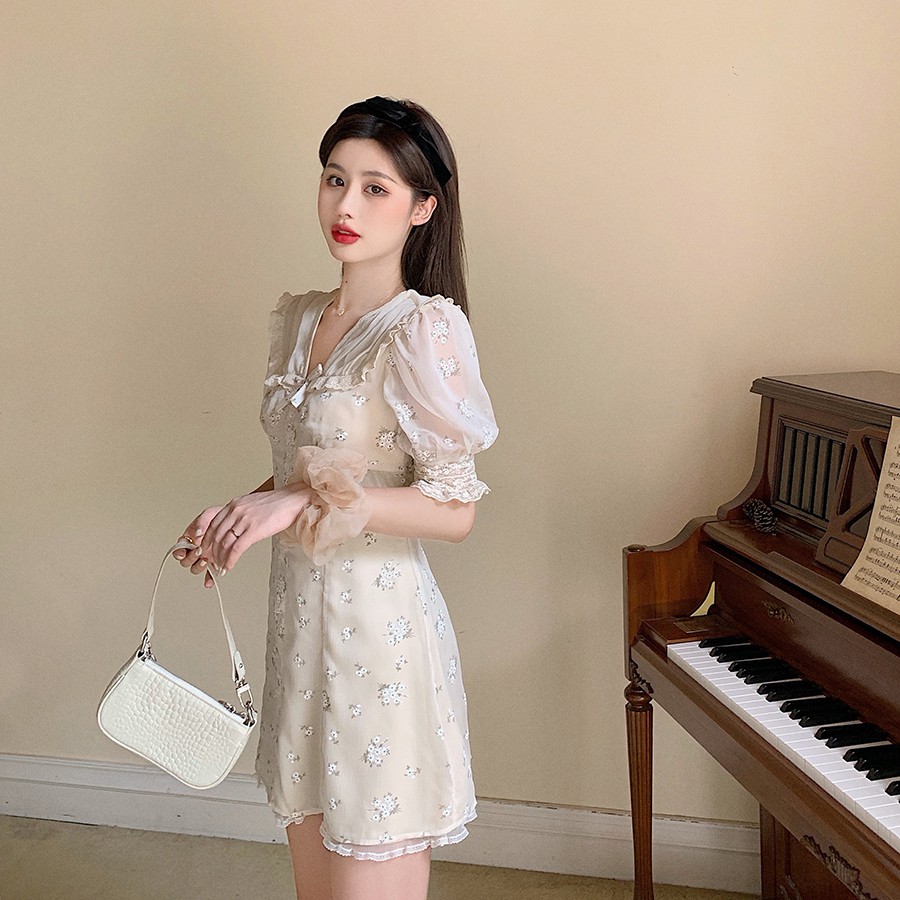 Đầm hoa nhí nữ Emilyshop tay ngắn midi