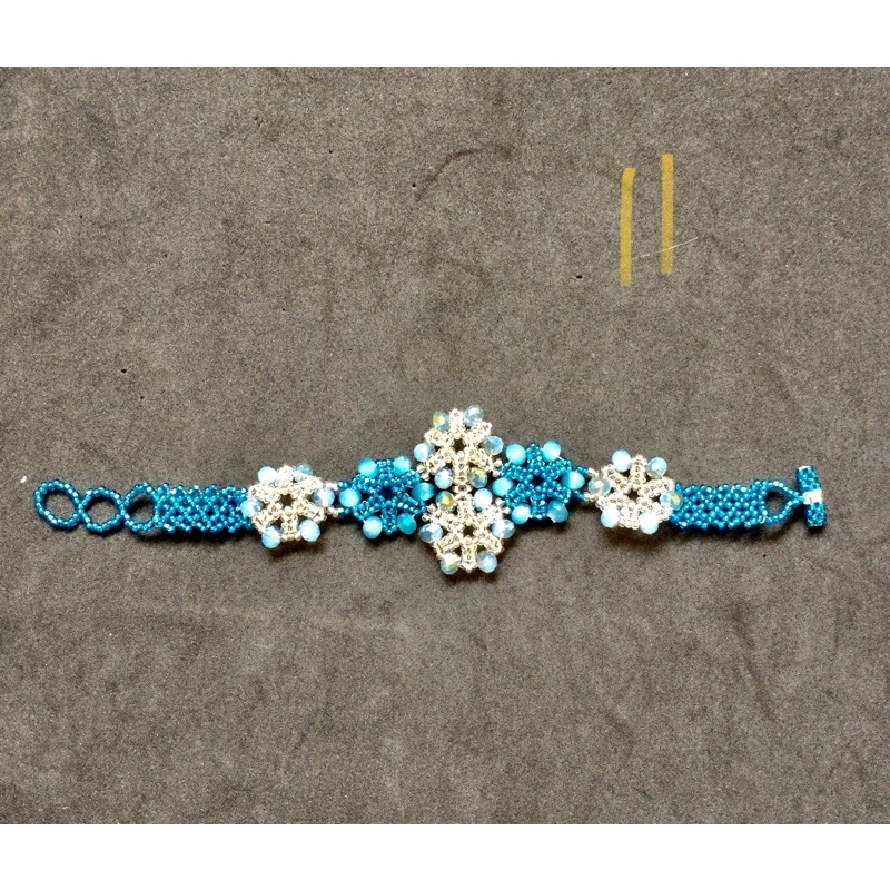 Vòng tay phale, hạt tổng hợp siêu đẹp