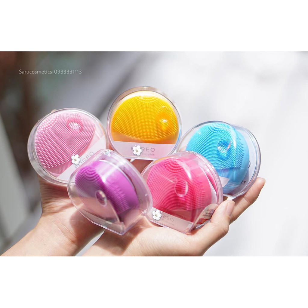 Foreo Luna Play Plus.