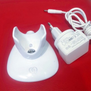 Bộ sạc kèm đế cho máy rửa mặt nuskin hàng chính hãng