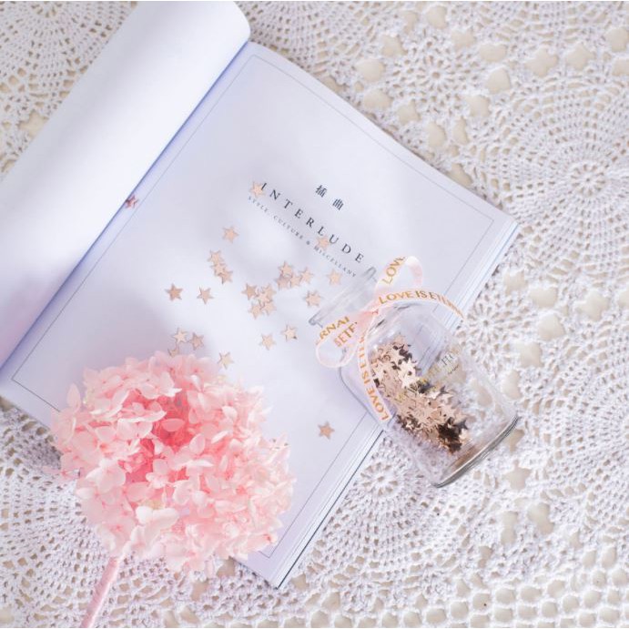 SET QUÀ HOA BABY KHÔ- TẶNG KÈM LỌ THỦY TINH NGÀN SAO