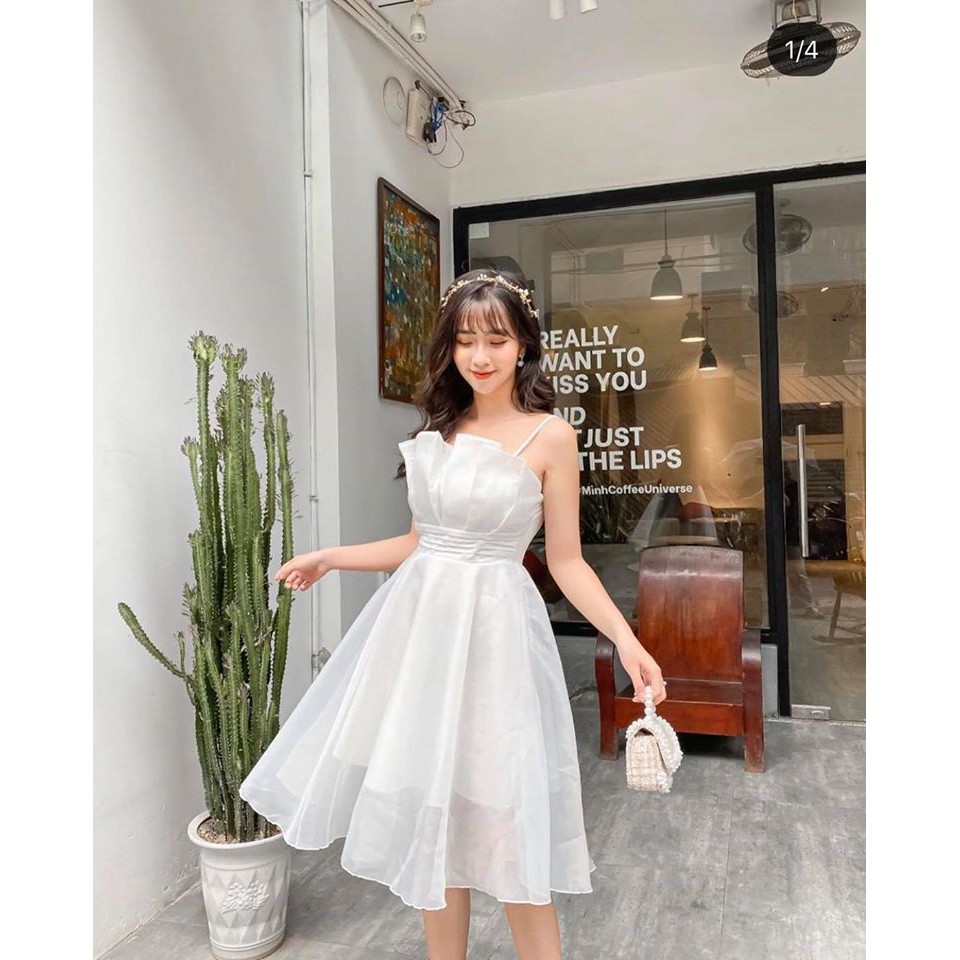 Đầm trắng xếp ly nhún eo dáng xòe siêu xinh