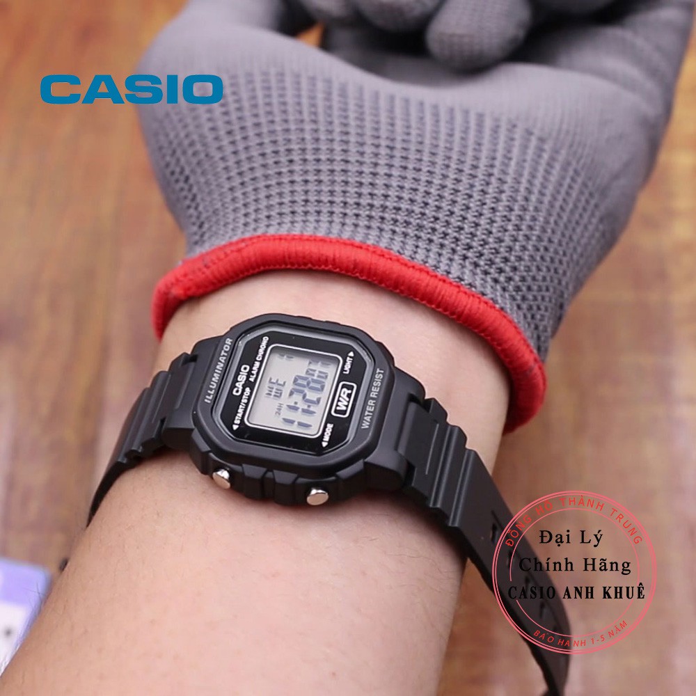 Đồng hồ điện tử nữ Casio LA-20WH-1ADF dây nhựa cỡ nhỏ