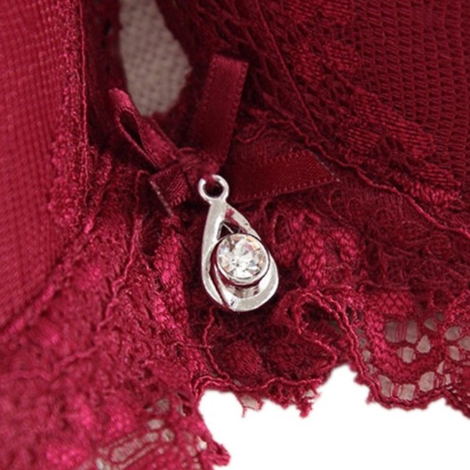 Bộ nội y VARSBABY gồm áo lót và quần lót vải ren gợi cảm dành cho nữ