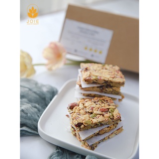 Thanh dinh dưỡng granola bar