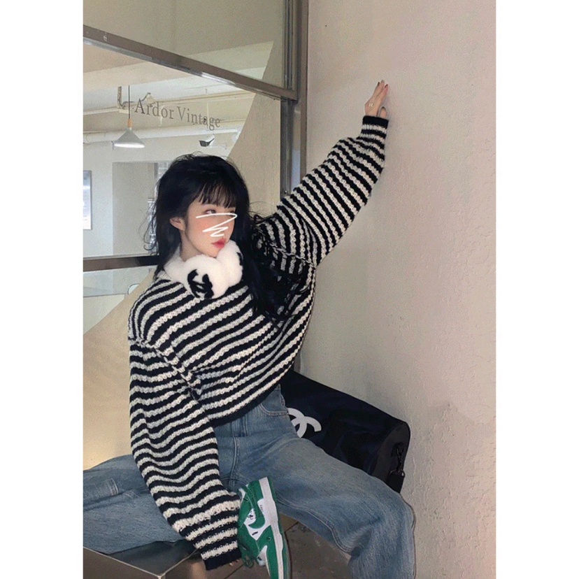 Áo Len Cổ Lọ Họa Tiết Kẻ Sọc Thiết Kế Mới Thời Trang Mùa Đông Dành Cho Nữ