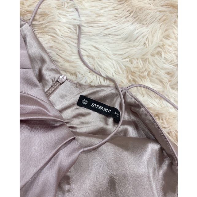 Thanh lý váy Stefanni