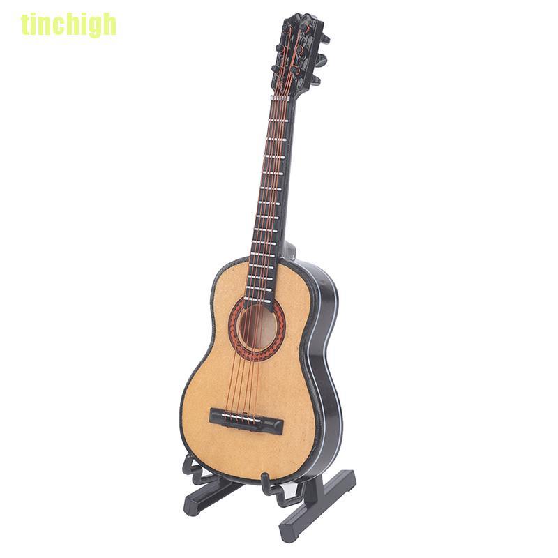 Mô hình đàn guitar và đế đỡ trưng bày mini tỉ lệ 1/6 bằng gỗ dành cho trang trí nhà búp bê