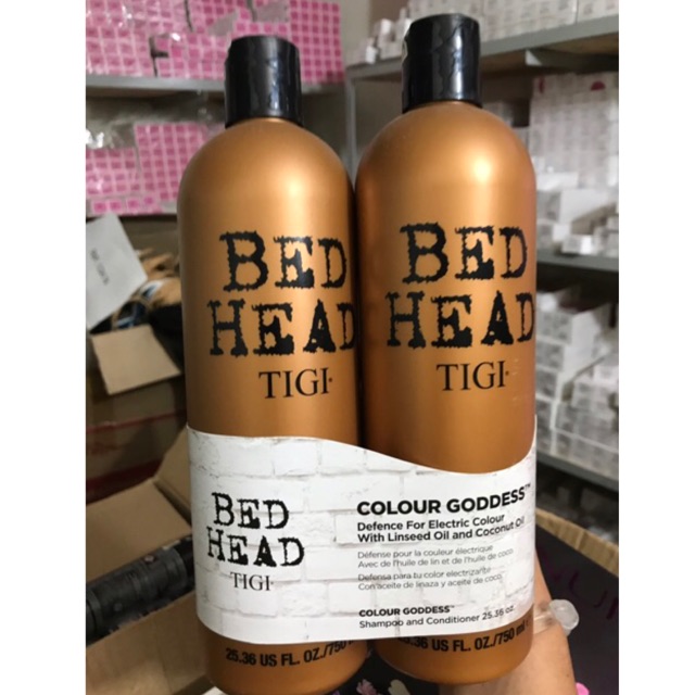 Dầu gội xả dưỡng chứa màu nhuộm Tigi Bed Head Colour Goddess 750mlx2