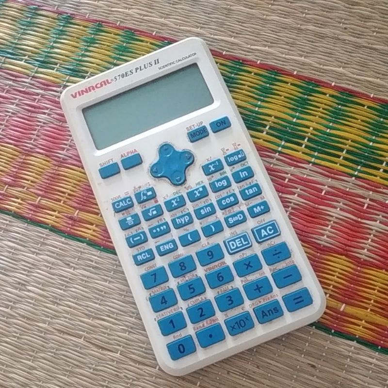 Máy tính Vinacal 570ES PLUS 2