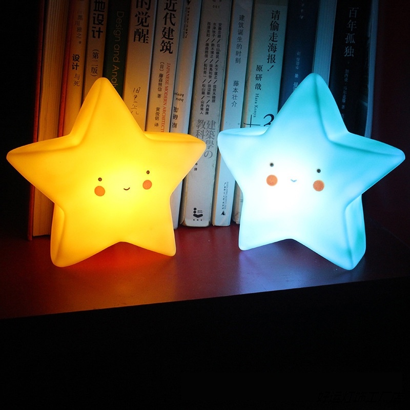 Đèn LED Ngủ Hình Trăng Sao Dễ Thương Cho Trẻ Em