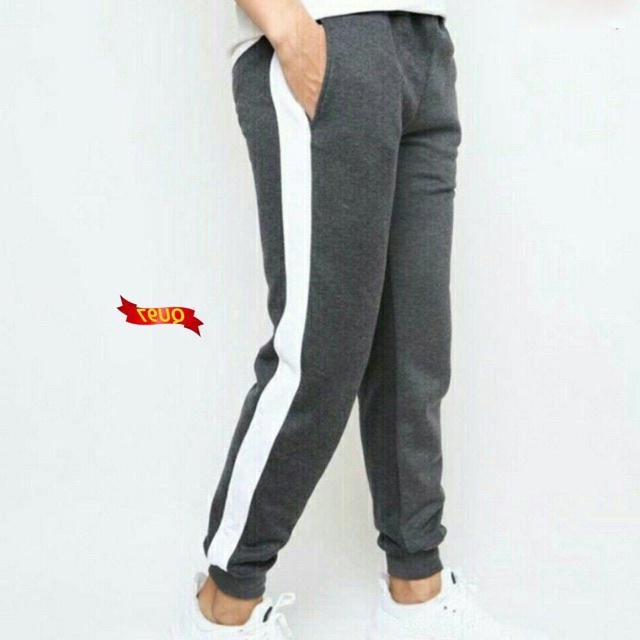 Quần Jogger Nam Phối 1 Sọc Có Bo Chân
