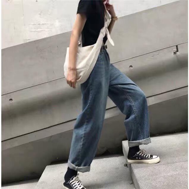 Quần jeans ống rộng