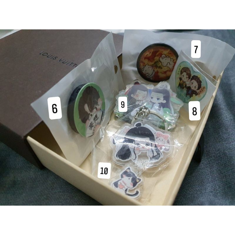 Pop điện thoại popsocket griptok keyring Bác Quân Nhất Tiêu